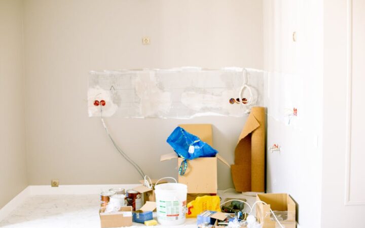 How to Renovate for Maximum ROI Before Selling